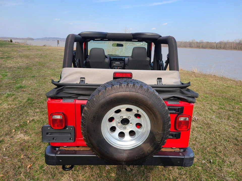 2006 Jeep TJ Wrangler - Image 11 of 31