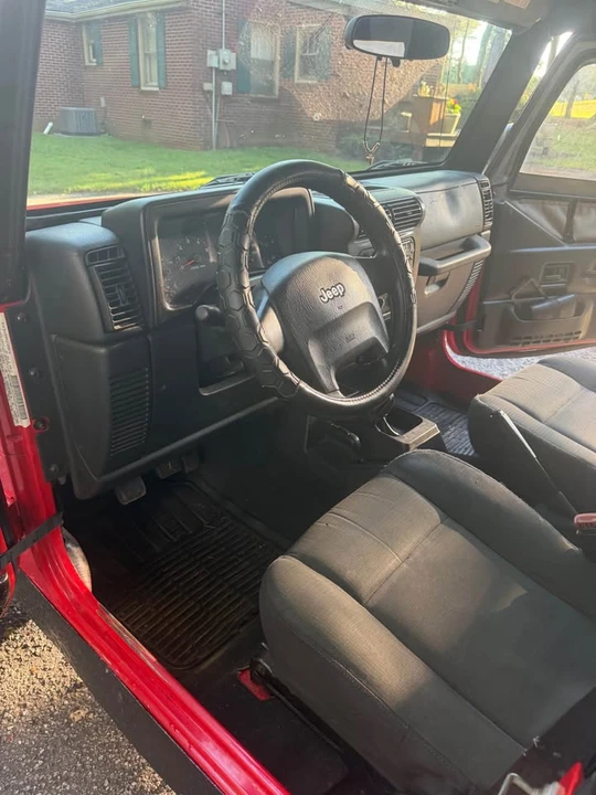 2006 Jeep TJ Wrangler - Image 13 of 14