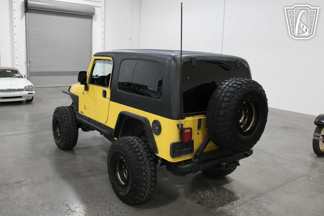 2006 Jeep TJ Wrangler - Image 10 of 12