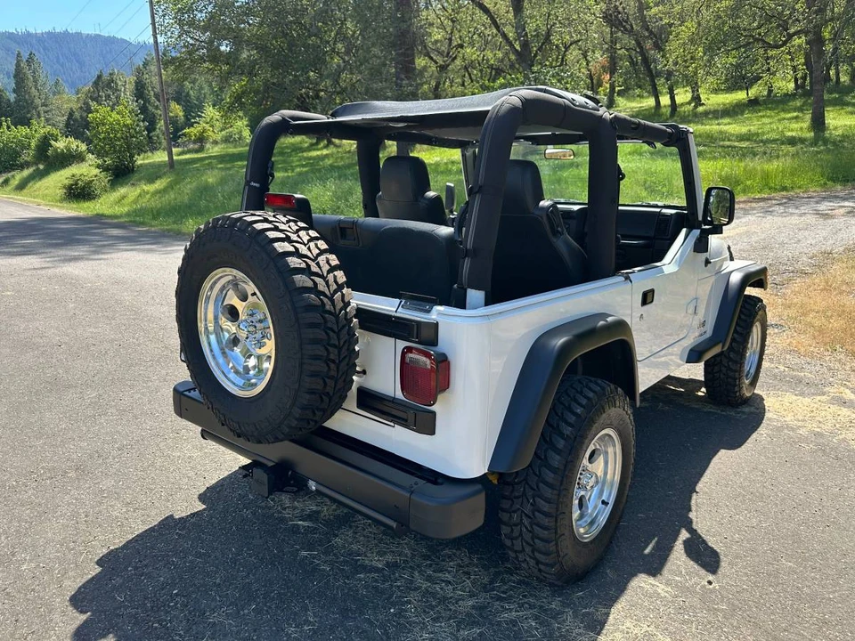 2006 Jeep TJ Wrangler - Image 5 of 12