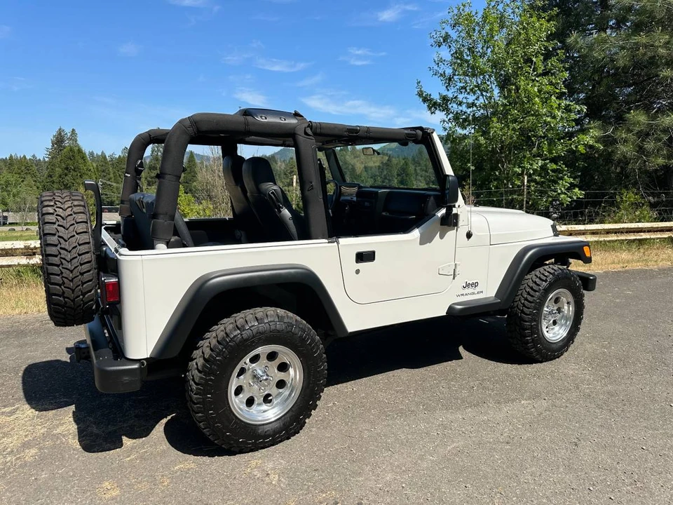 2006 Jeep TJ Wrangler - Image 3 of 12
