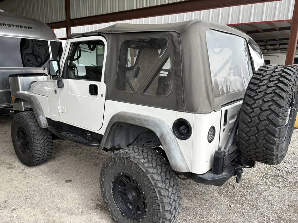 2006 Jeep TJ Wrangler - Image 2 of 10