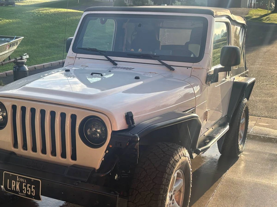2006 Jeep TJ Wrangler - Image 2 of 5