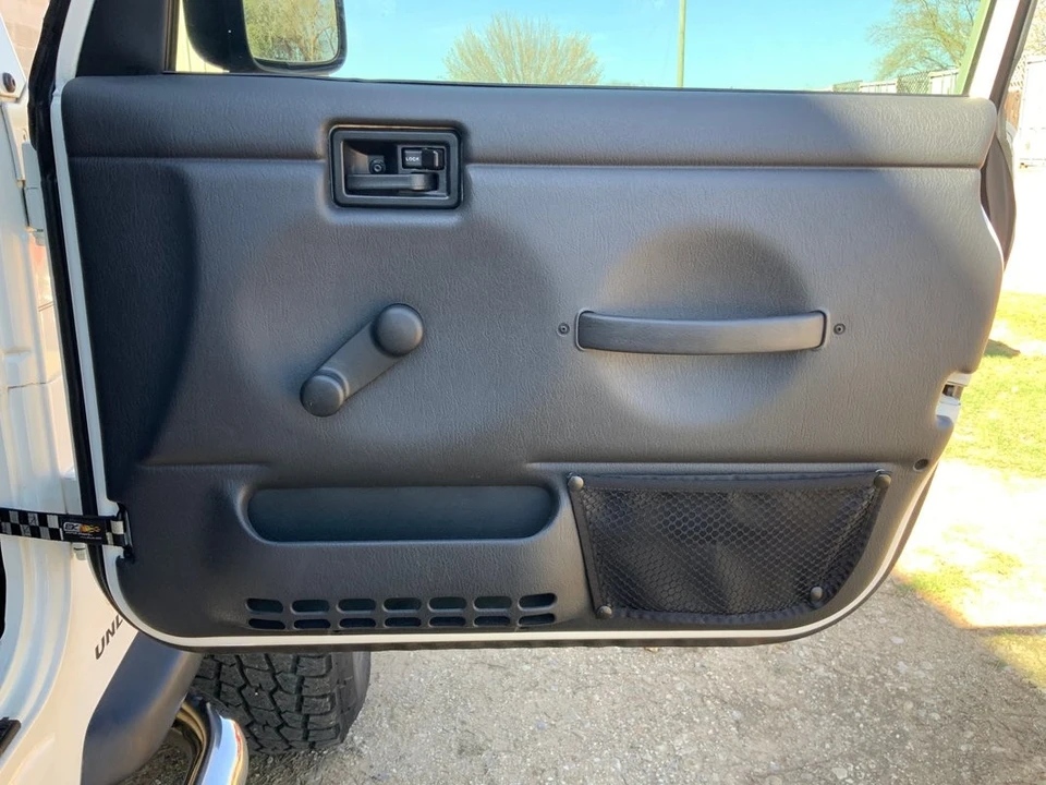 2006 Jeep - Image 29 of 31