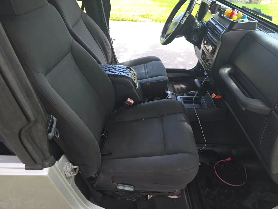 2006 Jeep TJ Wrangler - Image 2 of 13