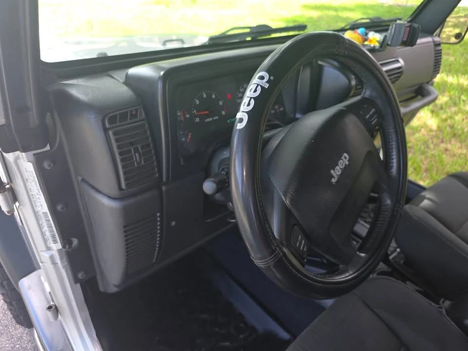 2006 Jeep TJ Wrangler - Image 12 of 13