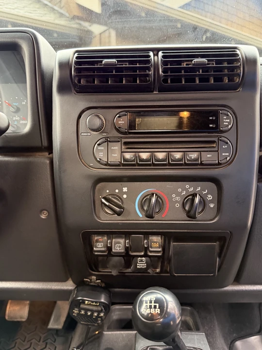 2006 Jeep TJ Wrangler - Image 12 of 21