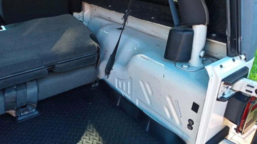 2006 Jeep TJ Wrangler - Image 12 of 17