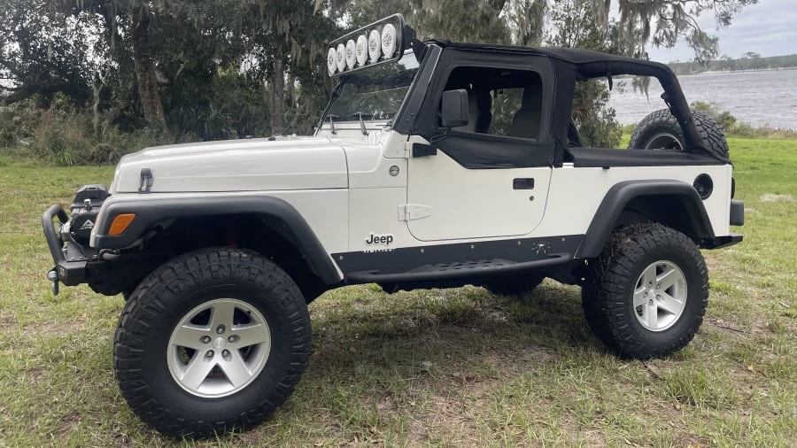 2006 Jeep TJ Wrangler - Image 2 of 25