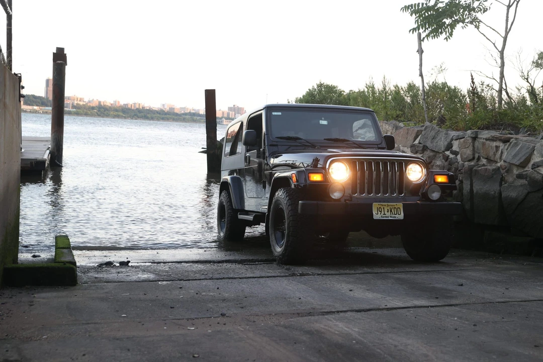2006 Jeep TJ Wrangler - Image 15 of 31