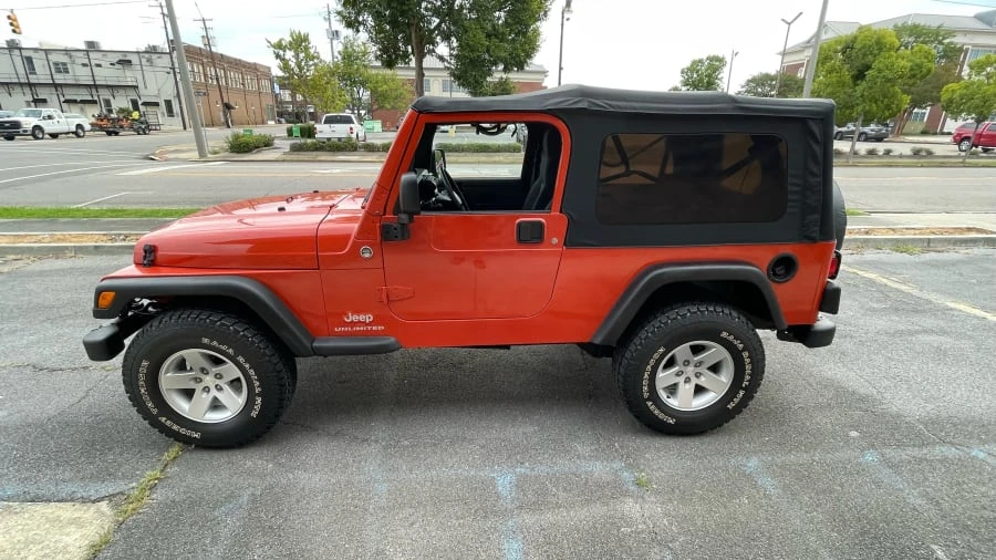 2006 Jeep TJ Wrangler - Image 2 of 10