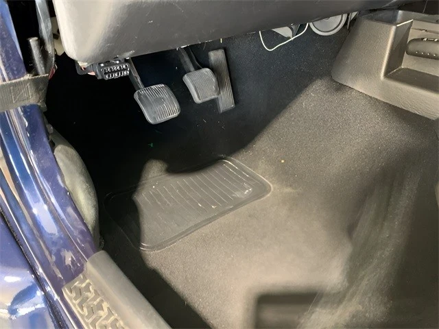 2006 Jeep TJ Wrangler - Image 19 of 21
