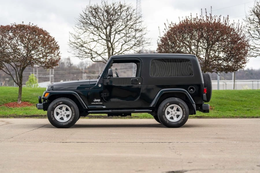 2006 Jeep TJ Wrangler - Image 2 of 24