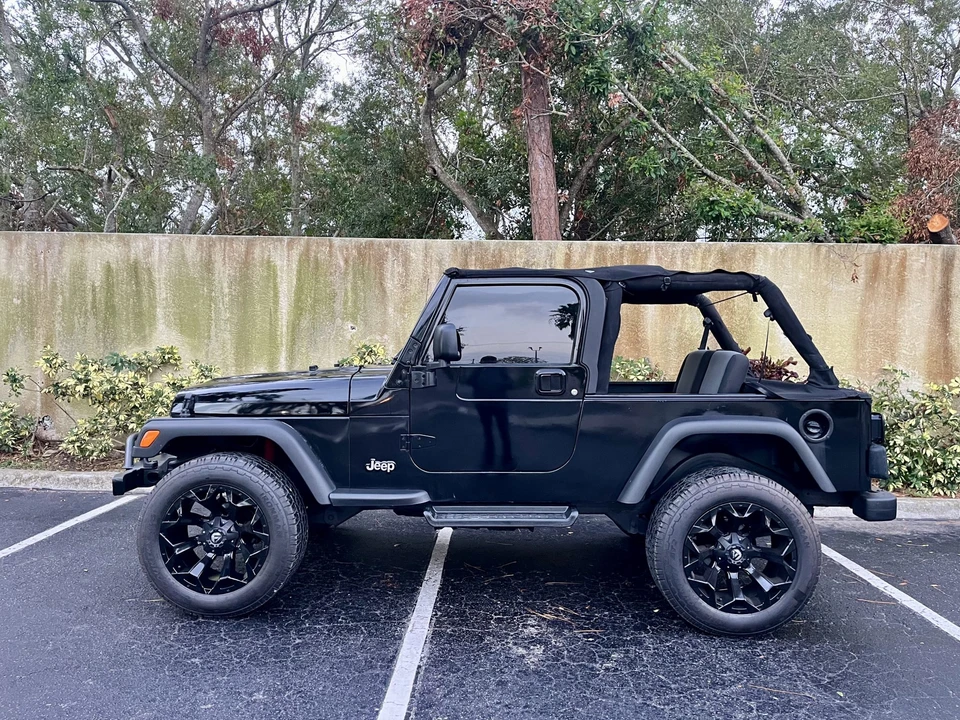2006 Jeep TJ Wrangler - Image 15 of 31