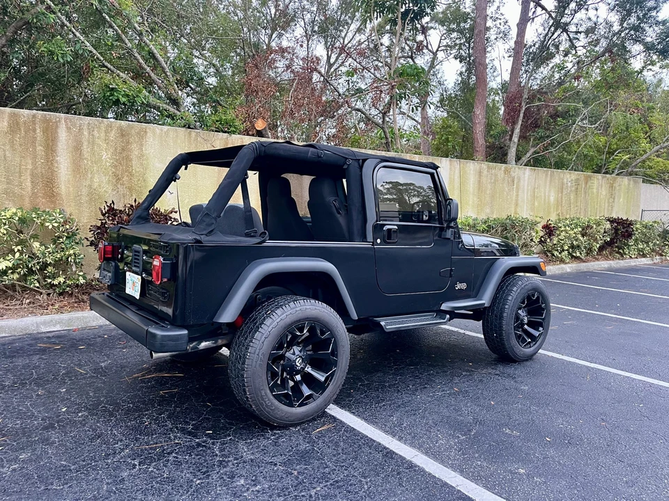 2006 Jeep TJ Wrangler - Image 21 of 31