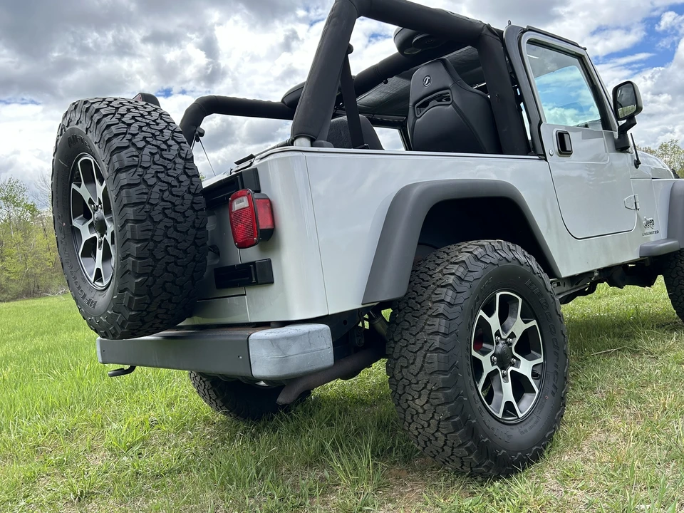 2006 Jeep TJ Wrangler - Image 17 of 31