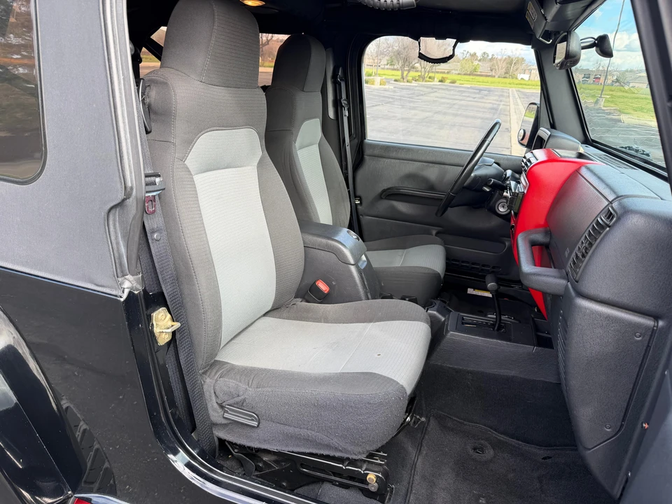 2006 Jeep TJ Wrangler - Image 22 of 31