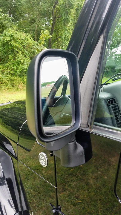 2006 Jeep TJ Wrangler - Image 25 of 26