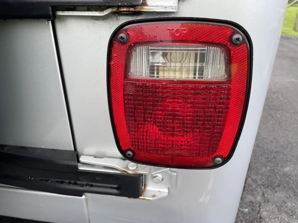 2006 Jeep TJ Wrangler - Image 29 of 31