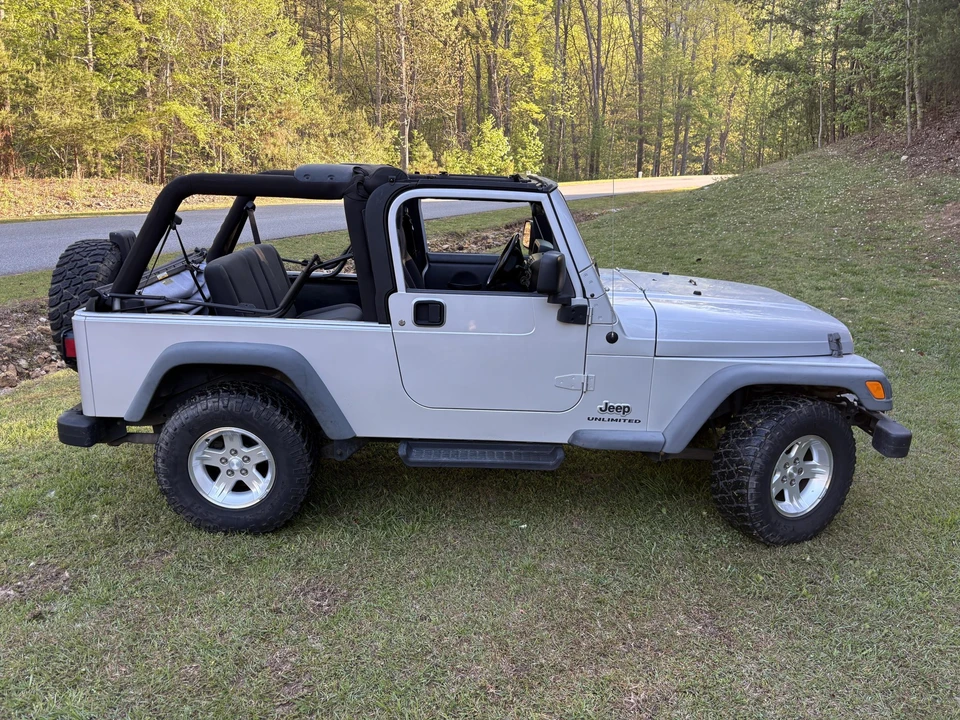 2006 Jeep TJ Wrangler - Image 26 of 31