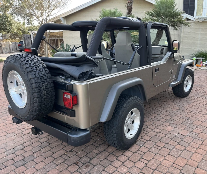 2006 Jeep TJ Wrangler - Image 19 of 31
