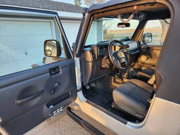2006 Jeep TJ Wrangler - Image 9 of 14