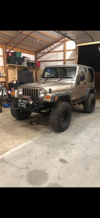 2006 Jeep TJ Wrangler - Image 2 of 2