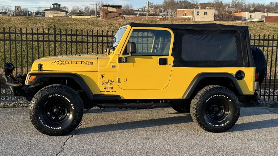 2006 Jeep TJ Wrangler - Image 2 of 7