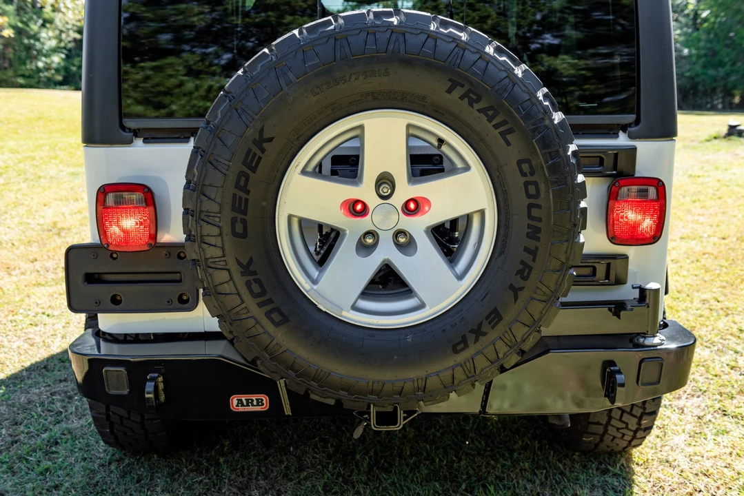 2006 Jeep TJ Wrangler - Image 28 of 31