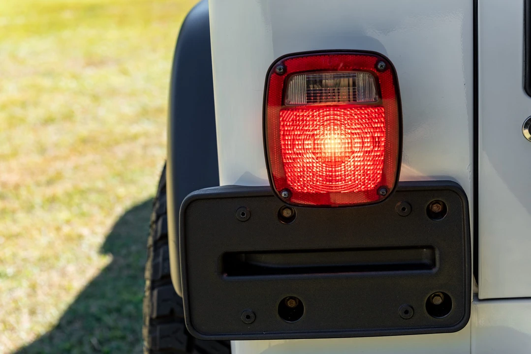 2006 Jeep TJ Wrangler - Image 30 of 31