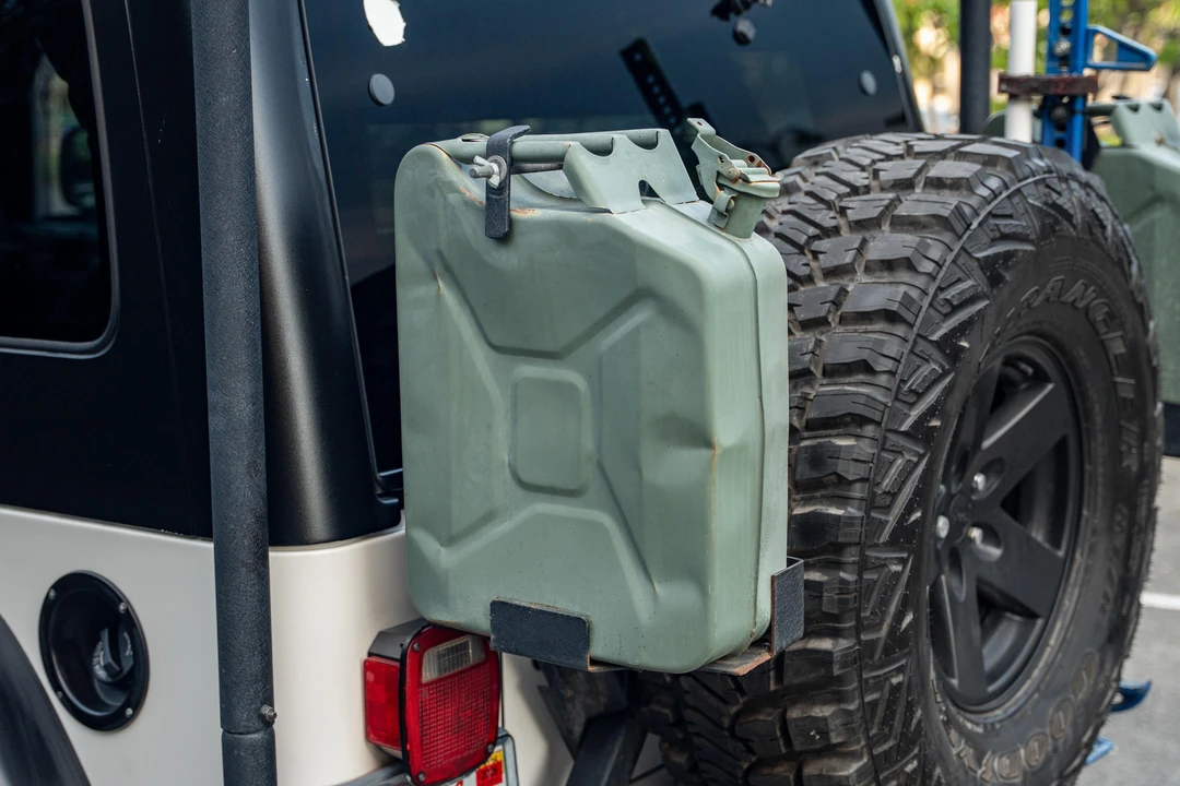 2006 Jeep TJ Wrangler - Image 27 of 31