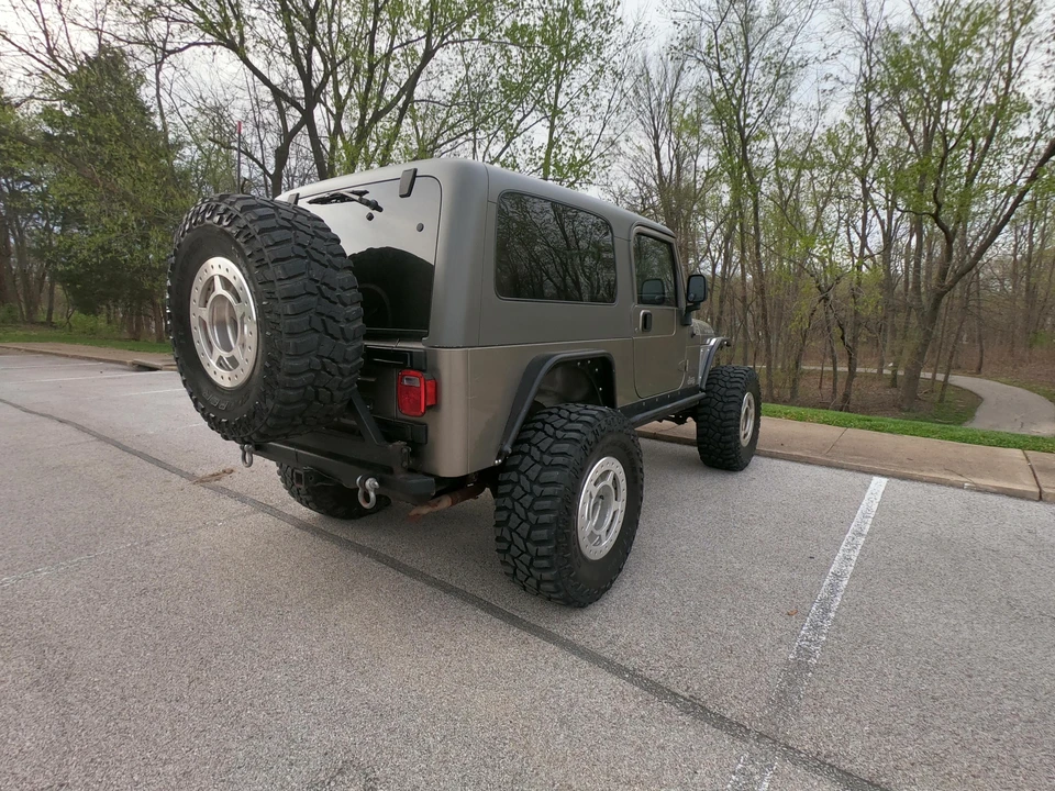 2006 Jeep TJ Wrangler - Image 16 of 31