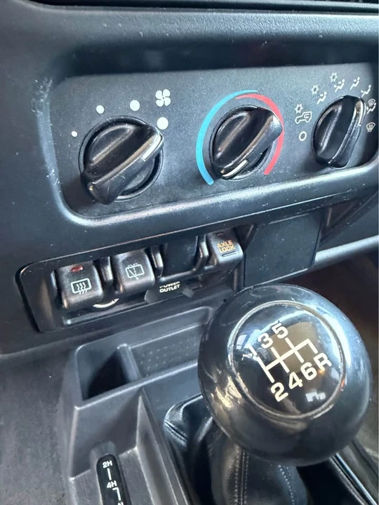 2006 Jeep TJ Wrangler - Image 15 of 20