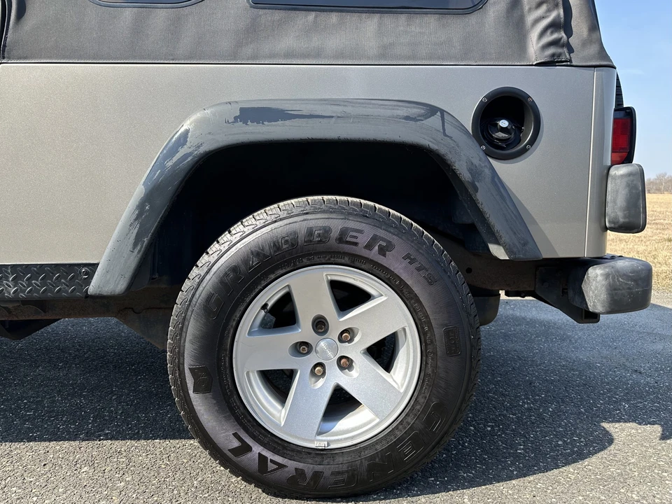 2006 Jeep TJ Wrangler - Image 30 of 31
