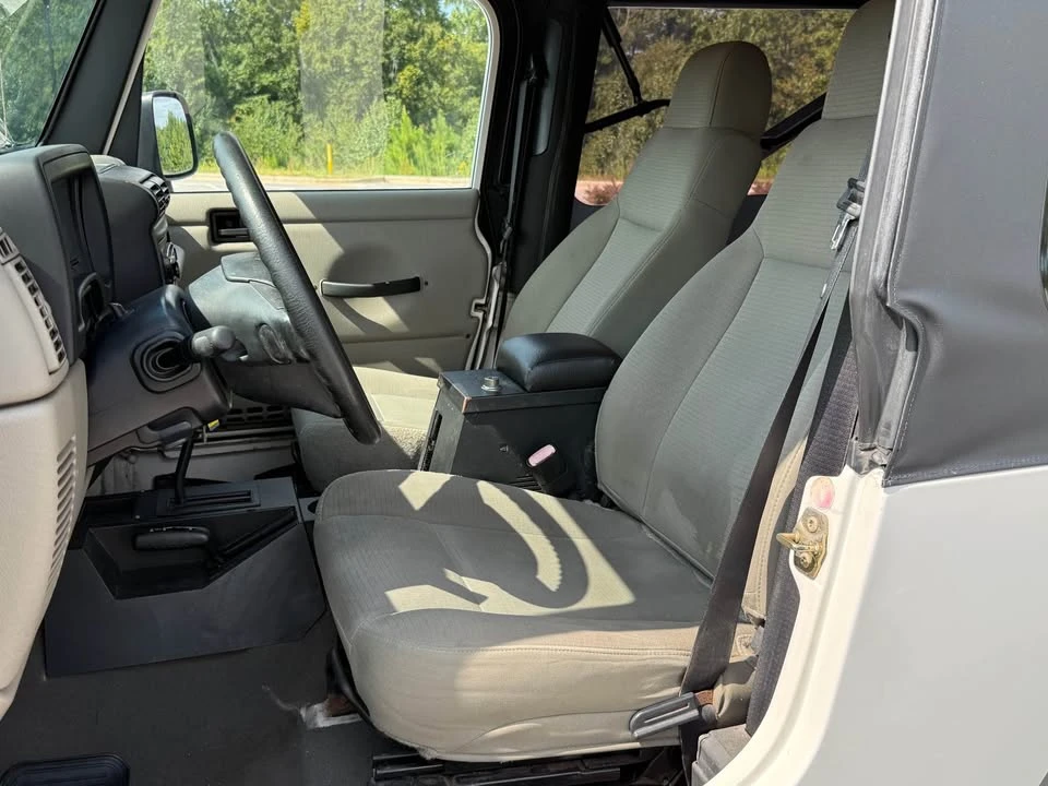 2006 Jeep TJ Wrangler - Image 13 of 20