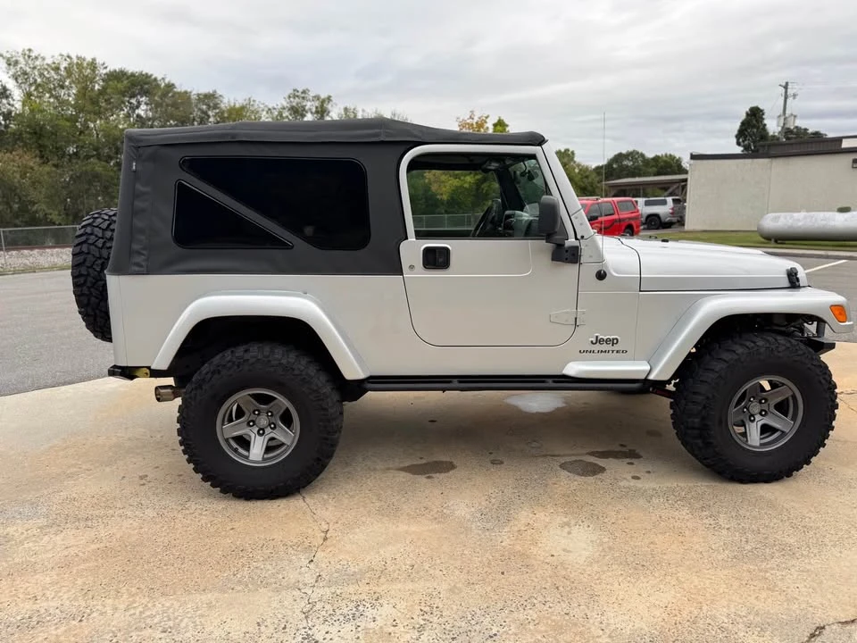 2006 Jeep TJ Wrangler - Image 4 of 12