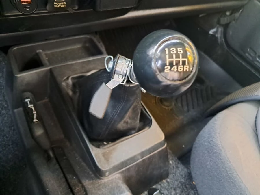 2006 Jeep TJ Wrangler - Image 13 of 15