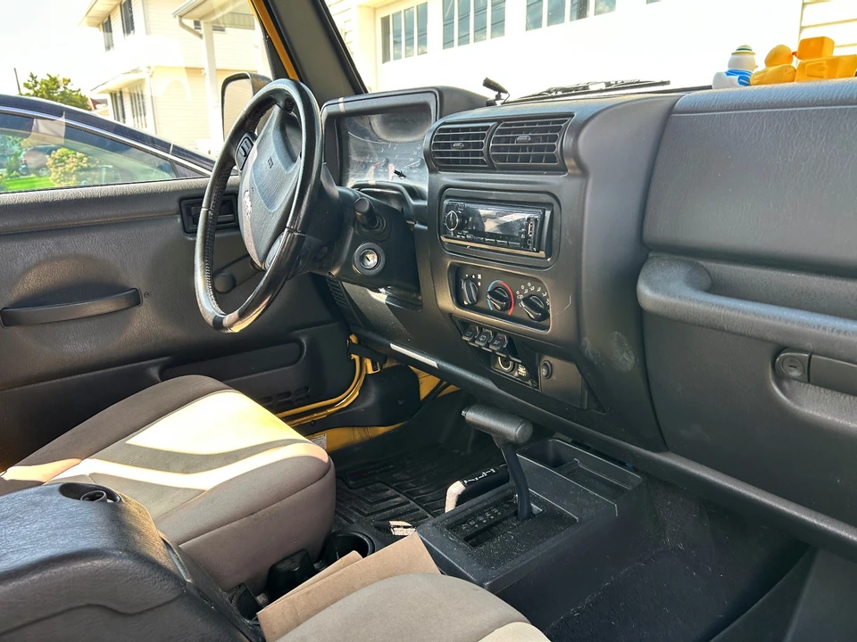 2006 Jeep TJ Wrangler - Image 4 of 5