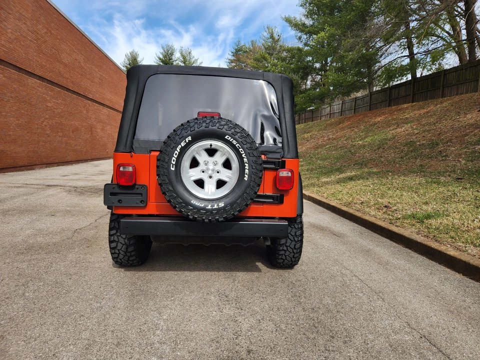 2006 Jeep TJ Wrangler - Image 21 of 31