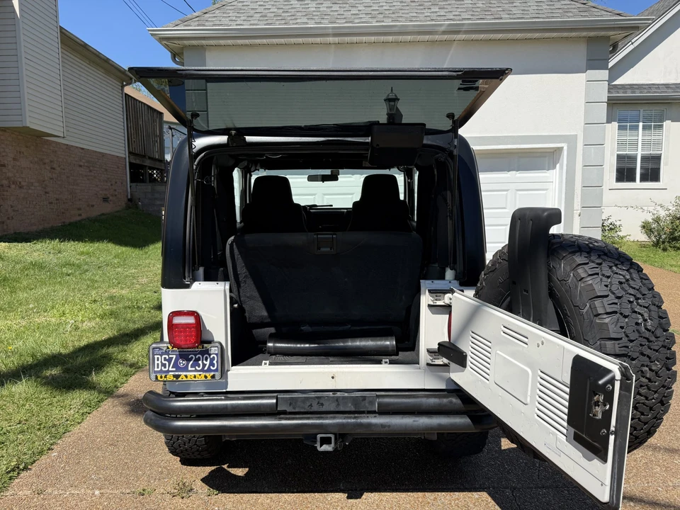 2006 Jeep TJ Wrangler - Image 29 of 31