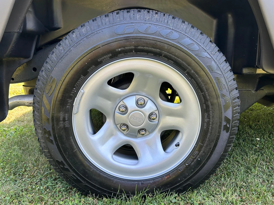 2006 Jeep TJ Wrangler - Image 20 of 31
