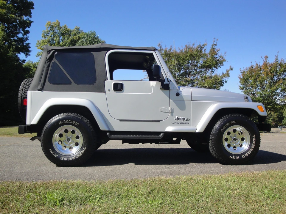 2006 Jeep TJ Wrangler - Image 16 of 31