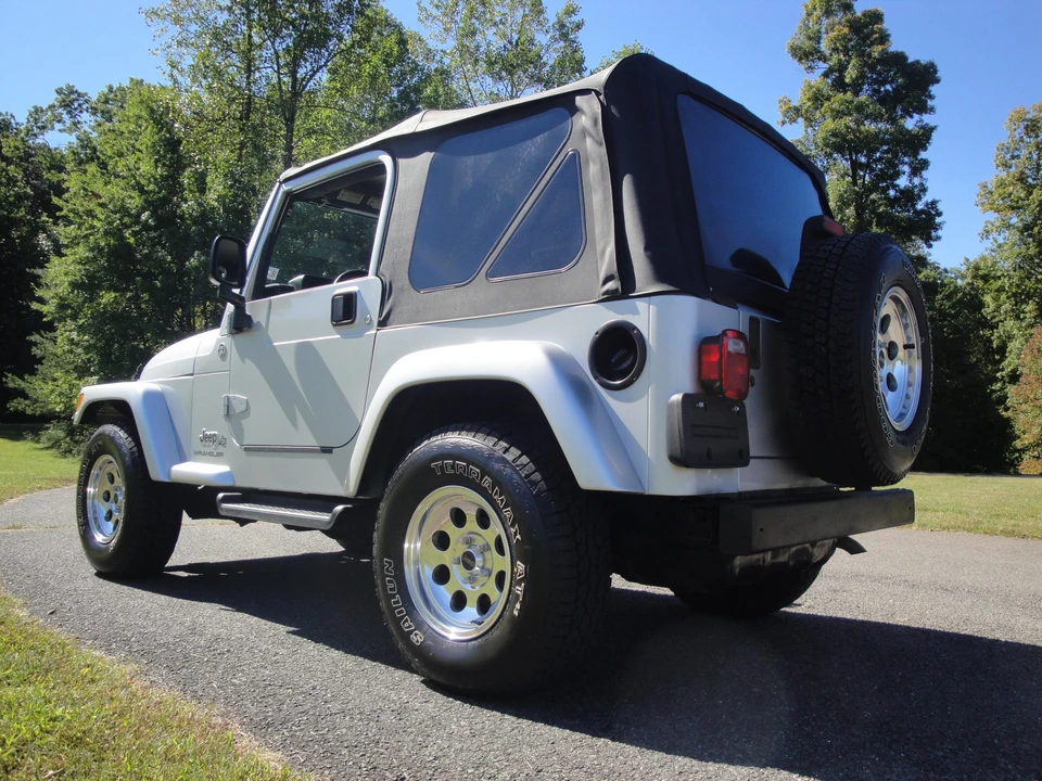 2006 Jeep TJ Wrangler - Image 23 of 31