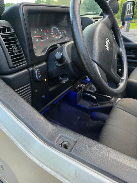 2006 Jeep TJ Wrangler - Image 6 of 9