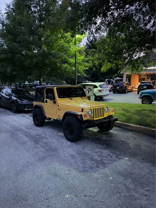 2006 Jeep TJ Wrangler - Image 2 of 2