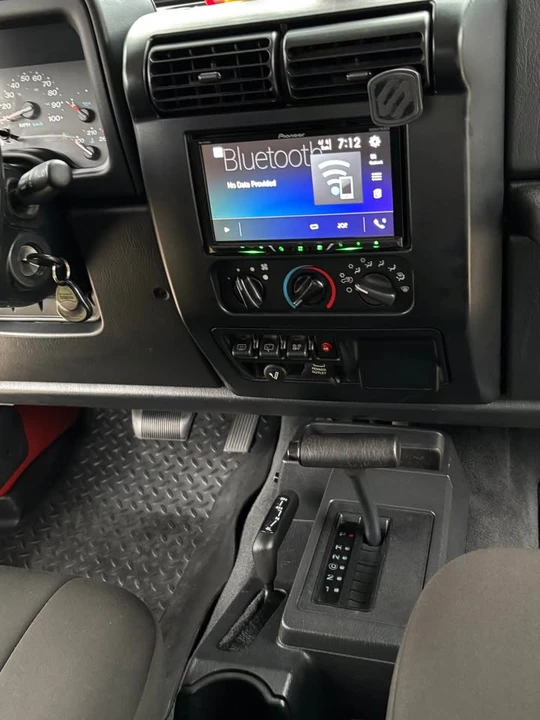 2006 Jeep TJ Wrangler - Image 14 of 19