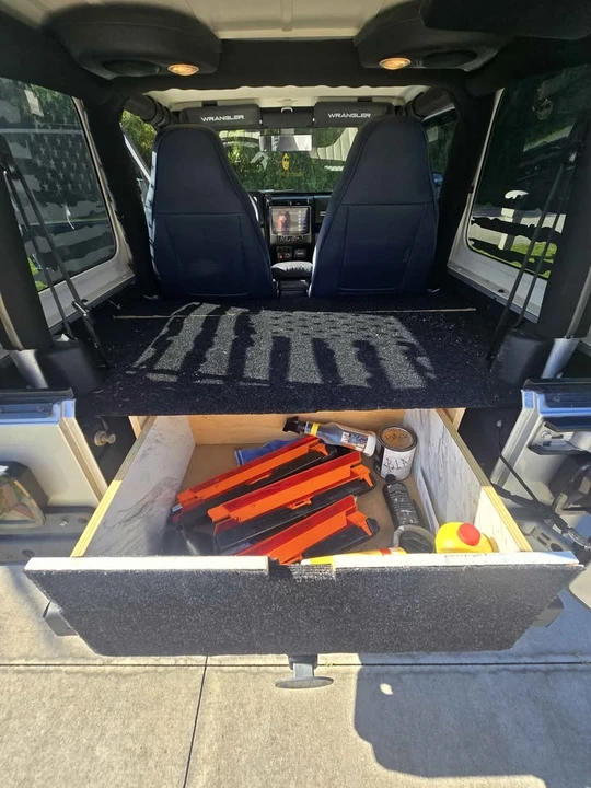 2006 Jeep TJ Wrangler - Image 17 of 18