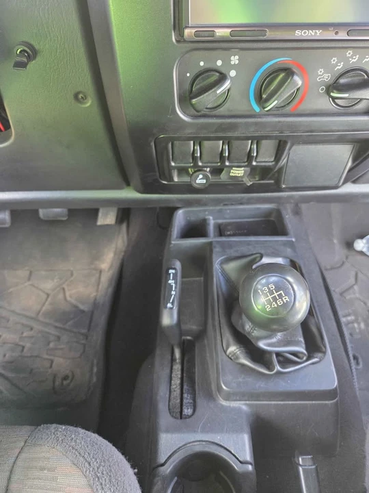 2006 Jeep TJ Wrangler - Image 13 of 15