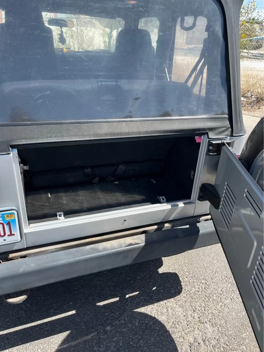2006 Jeep TJ Wrangler - Image 11 of 17