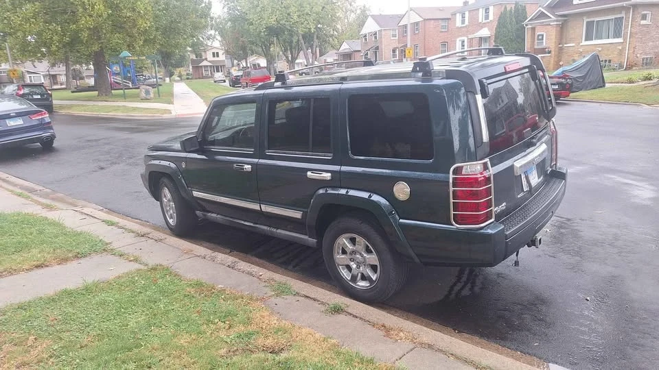 2006 Jeep Commander - Image 2 of 8